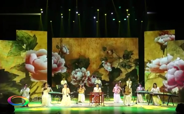 廣東文藝職業(yè)學(xué)院排練廳舞臺(tái)專業(yè)燈光、舞臺(tái)阻燃幕布、聲學(xué)系統(tǒng)等設(shè)備購置及施工項(xiàng)目完成驗(yàn)收工作