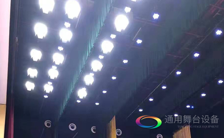 舞臺燈光常用燈位頂光,配圖詮釋頂光燈位含義
