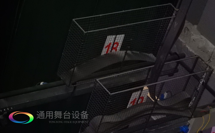 舞臺(tái)吊桿卷揚(yáng)機(jī)、控制系統(tǒng)運(yùn)作原理、組成及注意事項(xiàng)